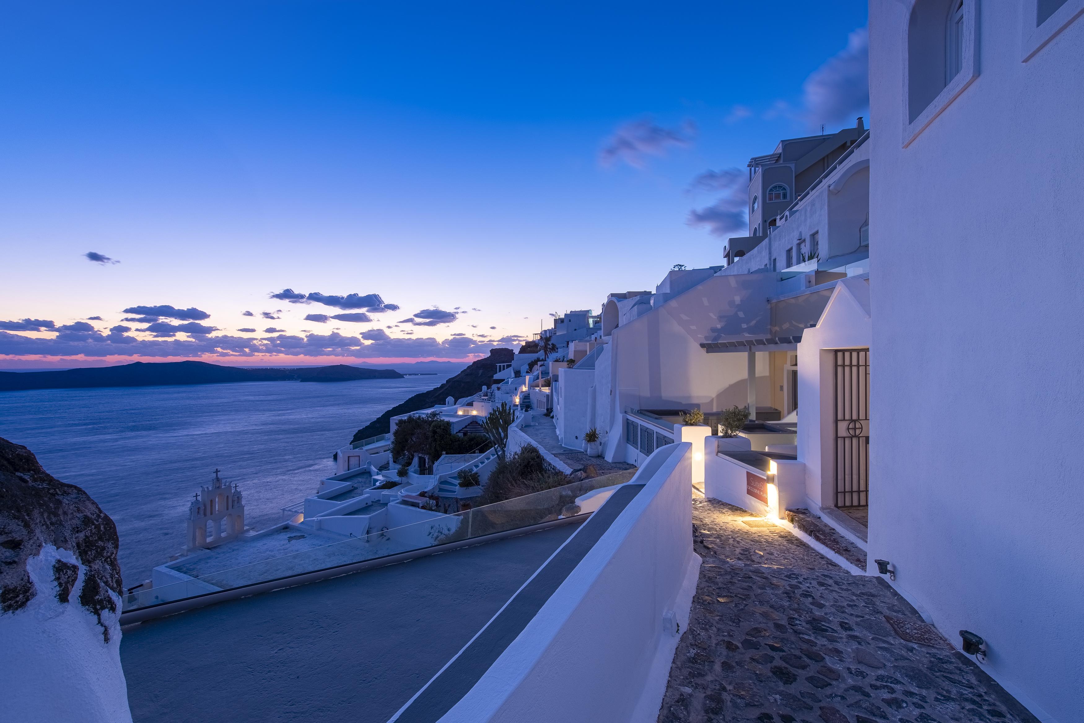 Exclusive Suites Fira  Bagian luar foto