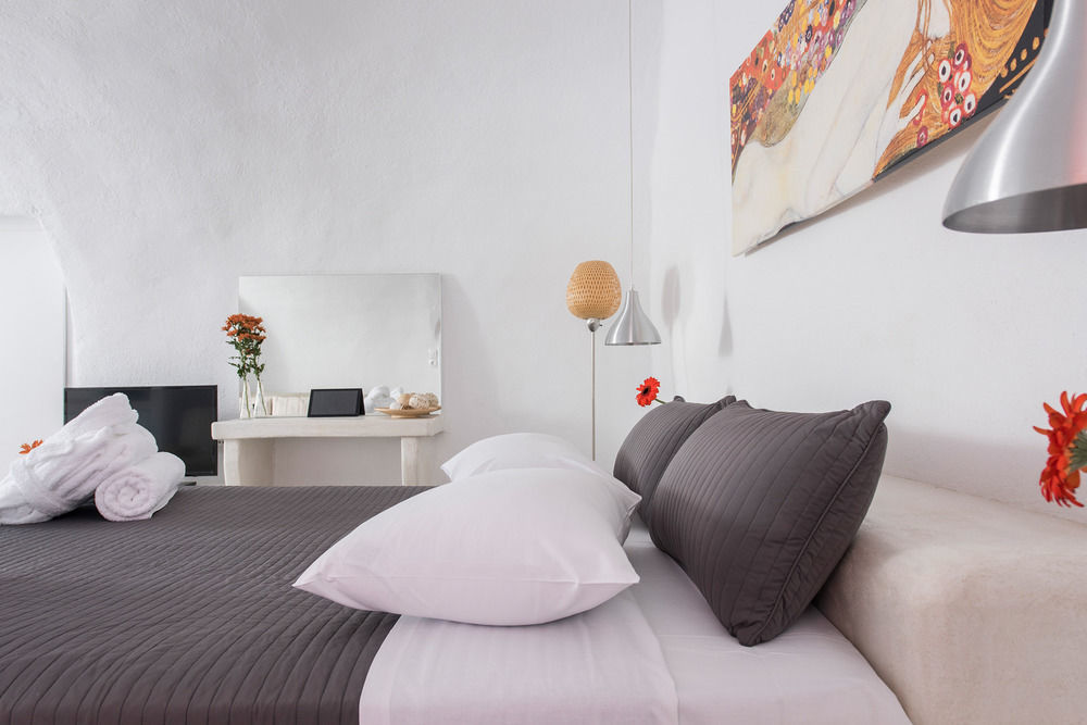 Exclusive Suites Fira  Bagian luar foto